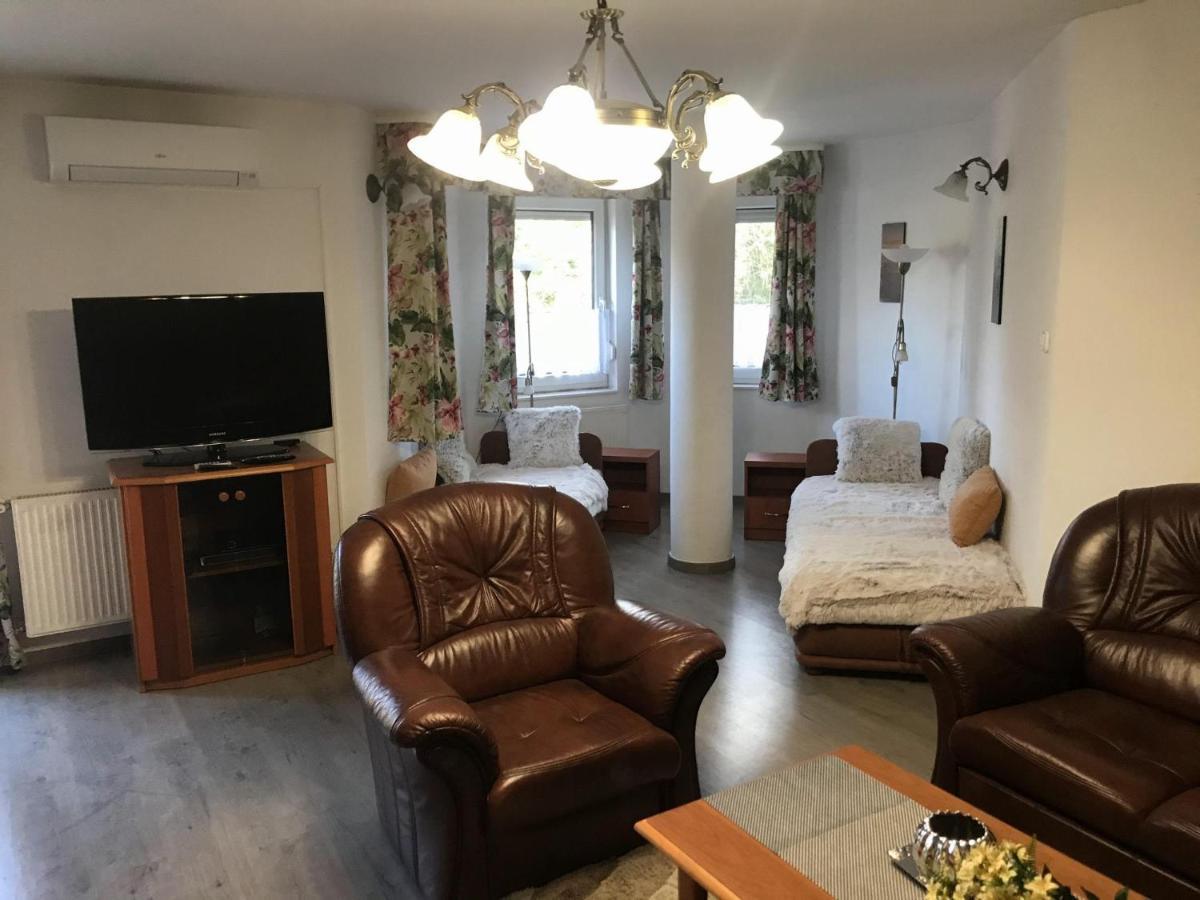 City Center Apartments Hévíz Kültér fotó
