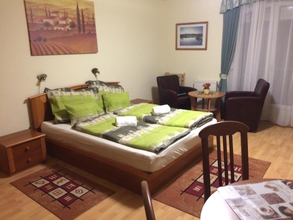 City Center Apartments Hévíz Kültér fotó