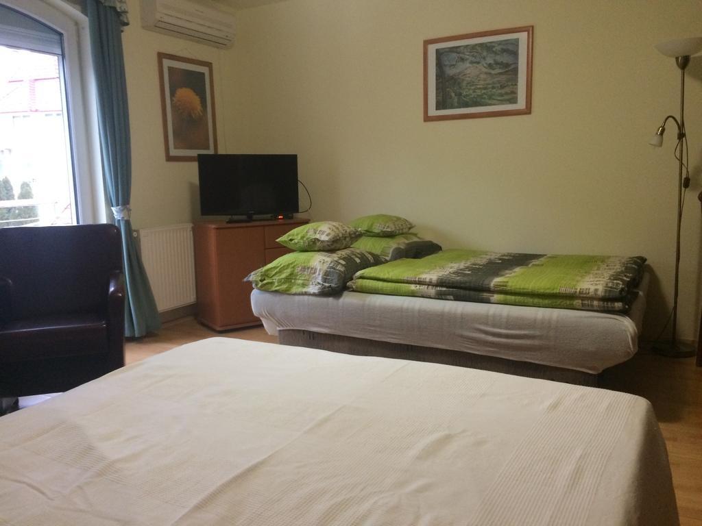 City Center Apartments Hévíz Kültér fotó