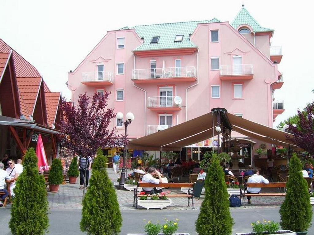 City Center Apartments Hévíz Kültér fotó